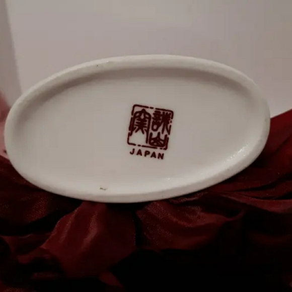 Vintage Yamaji Porcelain Floral Japan Vase - Picture 7 of 7